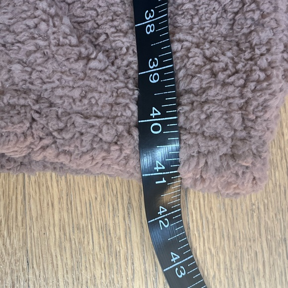 Skims Teddy Jogger - Picture 5 of 11